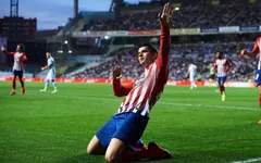 Atletico Madrid muốn mua đứt, Chelsea khó xử vụ "hàng hớ"