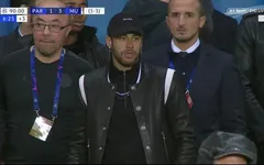 Neymar xúc phạm tổ trọng tài VAR vì quả penalty phút 90 của Man Utd