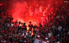 Pháo sáng đã đốt bao nhiêu tiền của các CLB ở V.League?