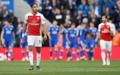 Arsenal lập 3 kỷ lục buồn sau trận thua Leicester