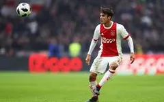 Sao Ajax trả lời khiến Arsenal và Real Madrid chưng hửng