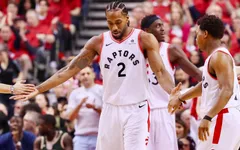 Tấm thịnh tình của người dân Toronto dành cho Kawhi Leonard