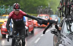 Chris Froome ấn định thời điểm trở lại  sau chấn thương