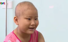 Cô bé ung thư thỏa mong ước được hát
