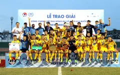 Vượt qua U15 Thanh Hóa ở chấm 11m, U15 SLNA bảo vệ ngôi vô địch giải U15 Quốc gia