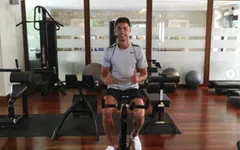 C.Ronaldo tràn đầy năng lượng sau kỳ nghỉ hè cùng gia đình