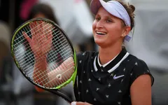 Marketa Vondrousova lần đầu tiên góp mặt tại bán kết Pháp mở rộng