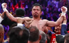 "Pacman" Manny Pacquiao giành đai vô địch hạng bán trung ở tuổi 40