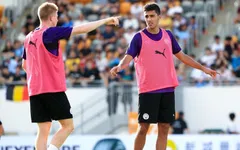 Sao Man City hào hứng với "truyền nhân" Fernandinho
