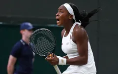 Kết quả tennis Wimbledon 2019 - đơn nữ ngày 5/7: Lội ngược dòng kịch tính, tay vợt 15 tuổi viết tiếp giấc mơ