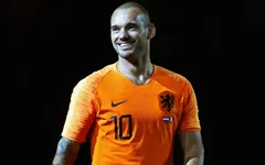 Wesley Sneijder chính thức giải nghệ ở tuổi 35