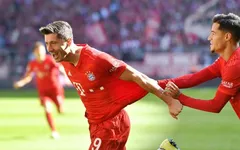 49 năm qua, chưa ai ghi bàn dồn dập như Lewandowski ở Bundesliga