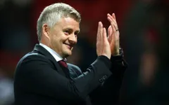 HLV Solskjaer làm hành động này khiến toàn bộ sao Man Utd bị sốc