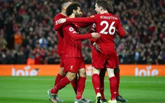 “Liverpool lúc này chẳng khác gì… Arsenal”