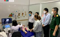 Trái tim cho em khám tầm soát tim cho hơn 600 trẻ em tại Cần Thơ