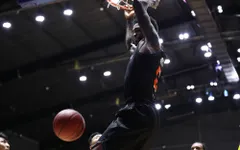 VBA 2020 - game 26: Hanoi Buffaloes nối dài mạch thắng trước Hochiminh City Wings