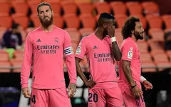 Valencia 4-1 Real Madrid: Thất bại khó tin