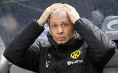 Dortmund sa thải HLV Lucien Favre