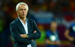 HLV Van Marwijk trở lại dẫn dắt ĐT UAE