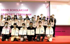 Trao học bổng 40 sinh viên khó khăn, học tập tốt ở TP Hồ Chí Minh