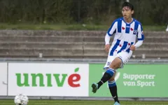 Văn Hậu tiếp tục đá trọn vẹn 90 phút trong màu áo đội dự bị của Heerenveen