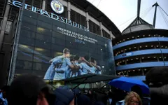 Các cầu thủ Manchester City đàm phán với đội bóng về việc giảm lương
