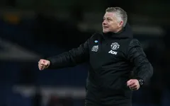 Bị chê "kém ăn nói", HLV Solskjaer nghĩ gì?