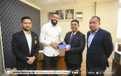 Sau Sumareh, Malaysia tức tốc nhập tịch sao ngoại đấu ĐT Việt Nam