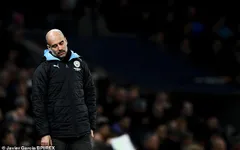 HLV Pep Guardiola nói một câu về chuyện tương lai, khiến tất cả "ngã ngửa"