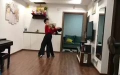 Các VĐV Dancesport tự tập luyện tại nhà như thế nào?