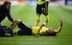 Sao sáng Arsenal đối mặt nguy cơ nghỉ hết mùa