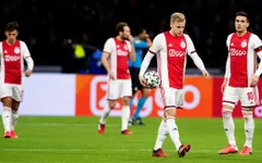 Giải VĐQG Hà Lan hủy giữa chừng: Ajax mất chức vô địch, không có đội xuống hạng!