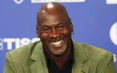 Không chỉ bóng rổ, Michael Jordan còn là bộ óc kinh doanh đại tài
