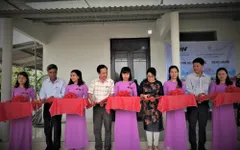 Quỹ Tấm lòng Việt bàn giao nhà chống bão lũ, tặng học bổng tại Thừa Thiên Huế