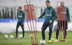 Juventus hội quân chờ ngày quyết chiến giành cúp vô địch Serie A