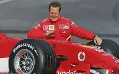 Michael Schumacher sẽ được phẫu thuật trong vài ngày tới