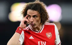 David Luiz tìm đường rời nước Anh để trở về đội bóng cũ