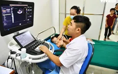 Tầm soát bệnh tim bẩm sinh cho hơn 1.400 trẻ em vùng cao tại Hà Giang