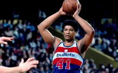 Huyền thoại của CLB Washington Wizards qua đời ở tuổi 74