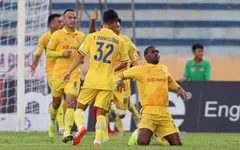 DNH Nam Định 3-0 Sông Lam Nghệ An: Đỗ Merlo lập cú đúp, DNH Nam Định tìm lại niềm vui chiến thắng!