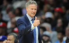 Philadelphia 76ers sa thải HLV Brett Brown sau thành tích kém cỏi tại Playoffs