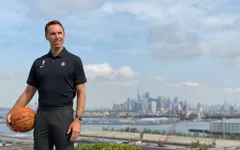 HLV Steve Nash chính thức ra mắt tại Brooklyn Nets