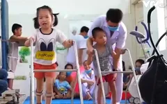 Món quà đặc biệt cho trẻ bại não