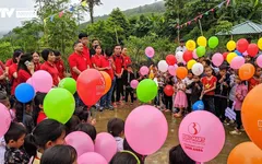 Mang Trung thu về với trẻ em vùng cao tỉnh Lào Cai