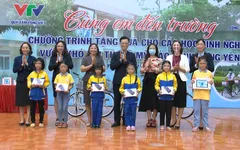 Quỹ Tấm lòng Việt tiếp bước hành trình "Sóng và máy tính cho em"