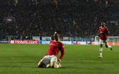 Kết quả UEFA Champions League: Man Utd thoát thua phút cuối, Bayern sớm giành quyền đi tiếp