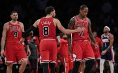 NBA hoãn 2 trận đấu của Chicago Bulls