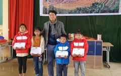 Món quà ý nghĩa cho các học sinh vùng cao dịp Tết Tân Sửu