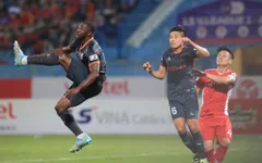 V.League 2021: Chỉ duy nhất 1 cầu thủ bị treo giò ở vòng 4