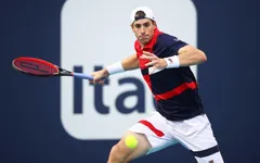 Tay vợt John Isner chỉ trích ATP
